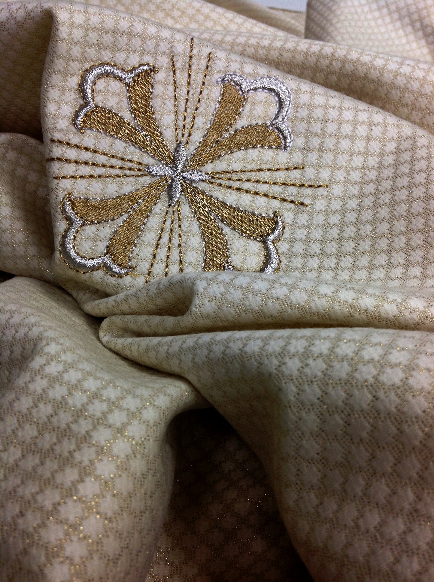 #625 Fleury Cross Dalmatic | Pure Wool/Gold Thread | All Colors