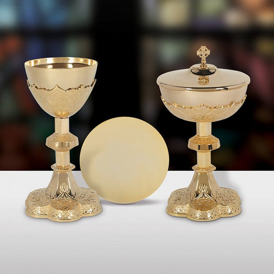 #D1910 Vine Embossed Ciborium