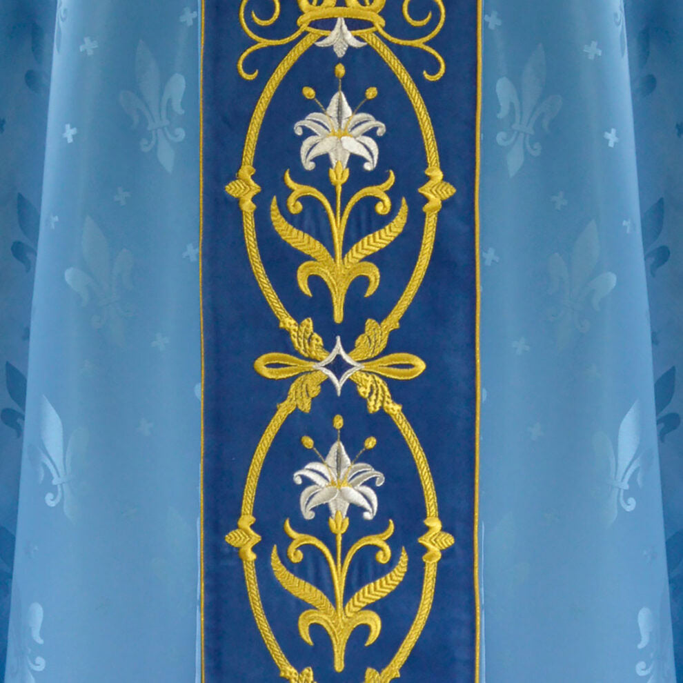 Embroidered Chasuble “Maria D’Oro-blu”