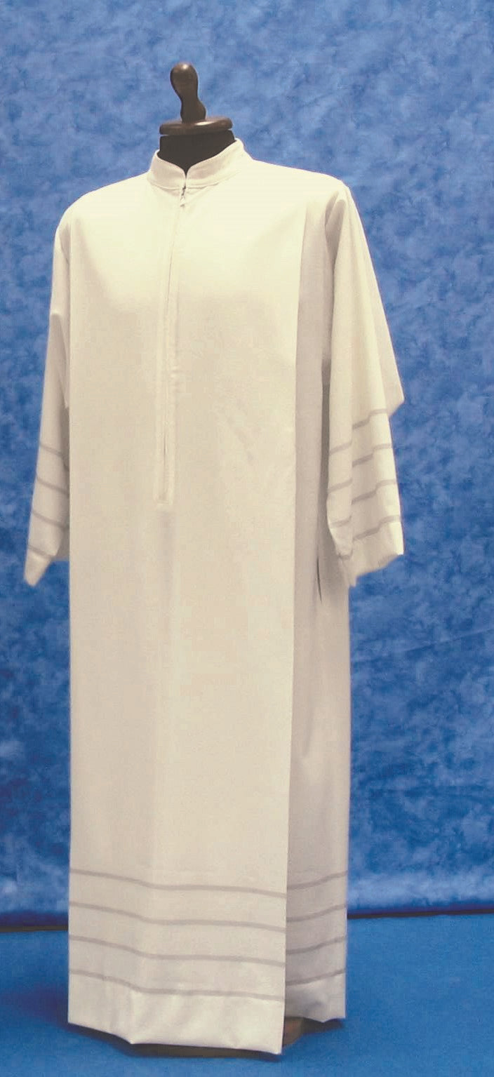 #090/07 Embroidered Alb | Front Zipper | Pure Mixed Wool