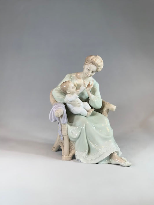 Discontinued - 6" Tender Memories Figure
