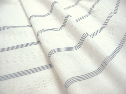 #090/07 Embroidered Alb | Front Zipper | Pure Mixed Wool