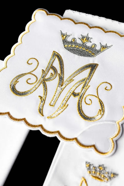 Embroidered Marian Crown Altar Linen Set