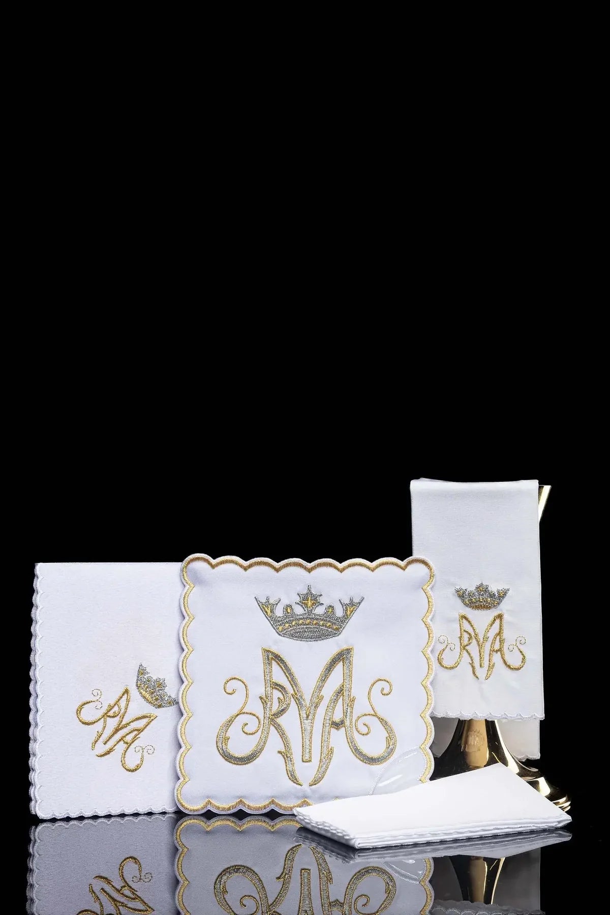 Embroidered Marian Crown Altar Linen Set