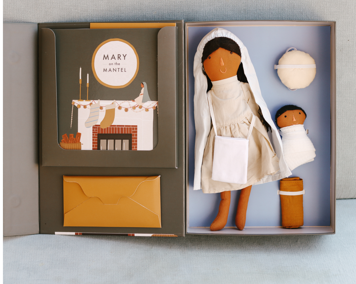 Mary on the Mantel® Advent Set – Catholic Family Christmas Tradition