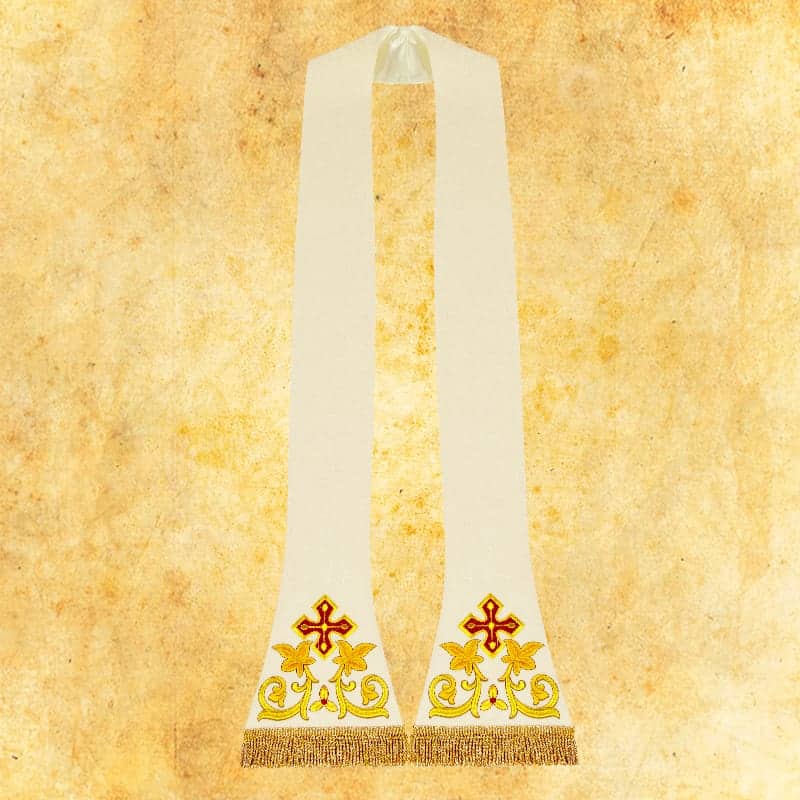 Embroidered Lamb of God Roman Fiddleback Chasuble